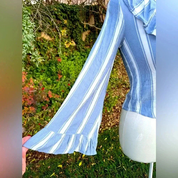 American Eagle outfitters women’s blouse - Picture 2 of 6